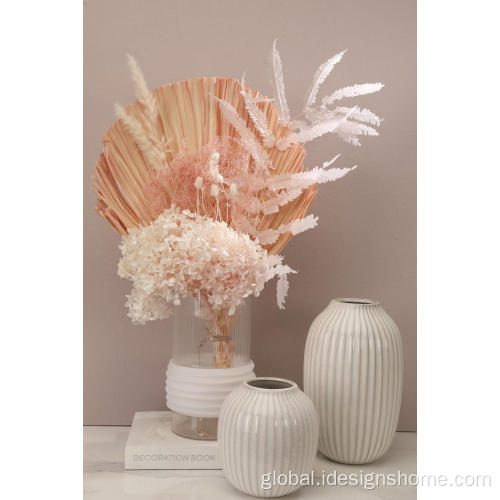 hot home decor Elegant Strip Ceramic Vase White for Home Decor Factory